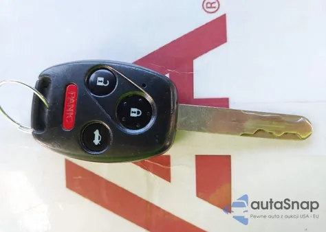 2013 Honda Civic Lx z USA, uszkodzony, nr VIN 2HGFB2F54DH579810